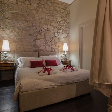 Suite Via Sulis 61 Кальярі Екстер'єр фото